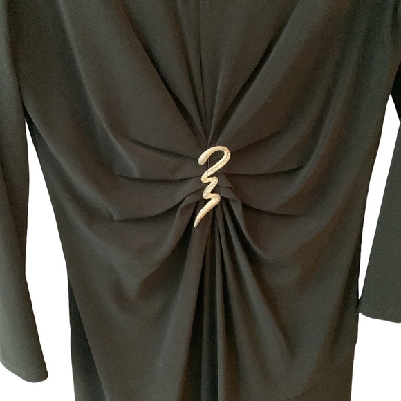 Black cocktail dress - Picture 3 of 4